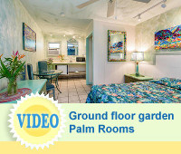 Palm Rooms - hotel rooms at The Garden Island Inn
